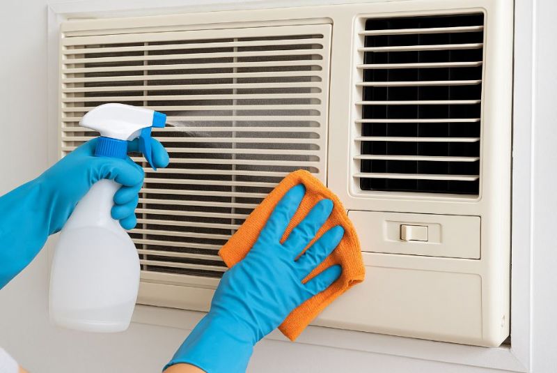 窗型冷氣清潔懶不得！出現這3大警訊就該動手洗了